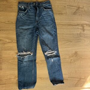 Abercrombie Ultra High Rise Straight Jean